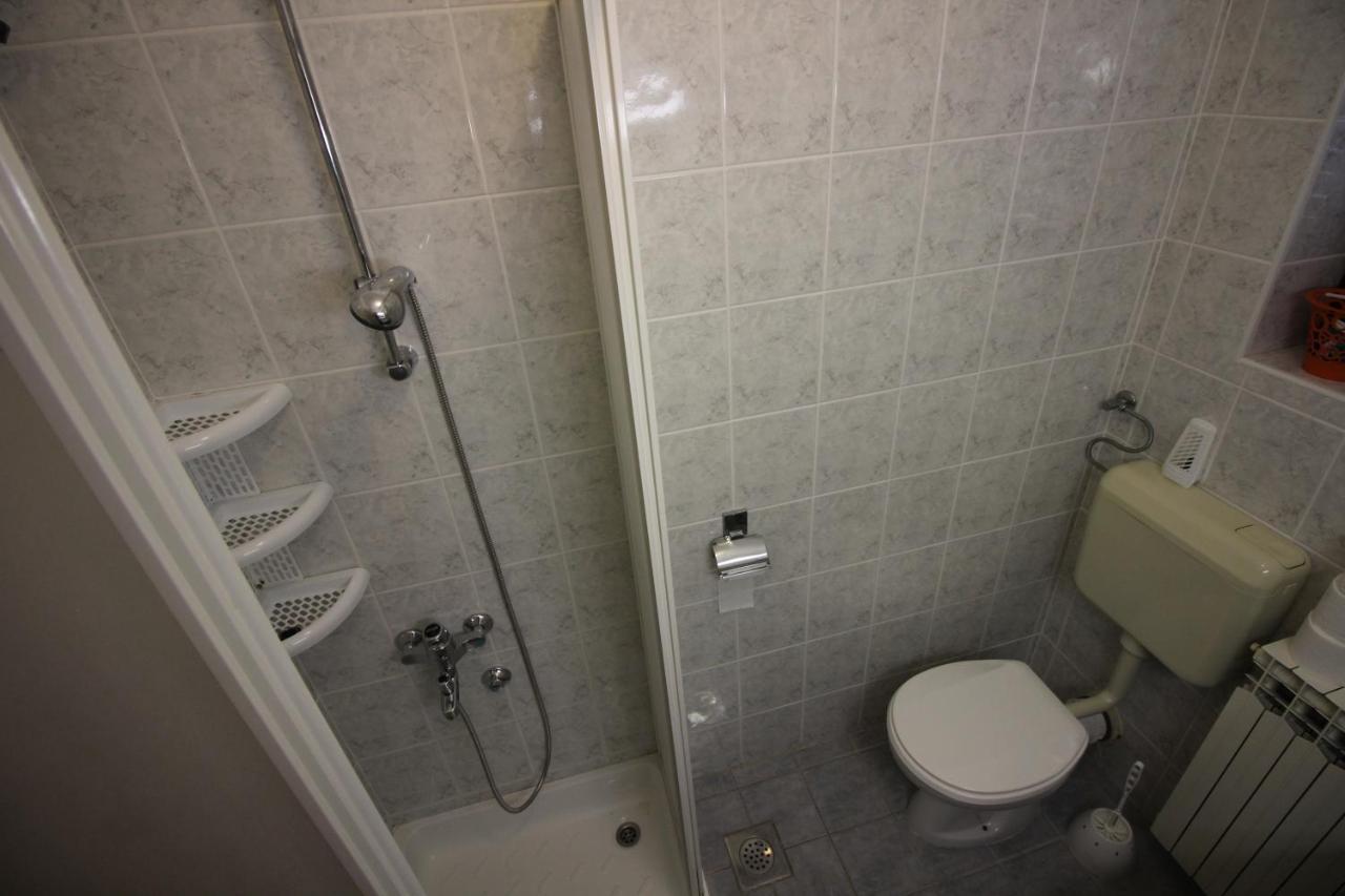 Guesthouse Marija Novi Vinodolski Eksteriør billede